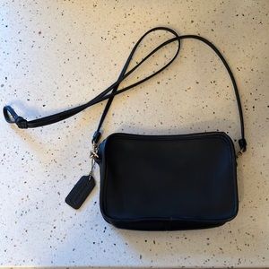 Vintage Coach cross-body bag